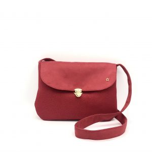 BESACE ANAIS SIMILI CUIR EFFET DAIM ET RABAT EN SUEDINE ROUGE